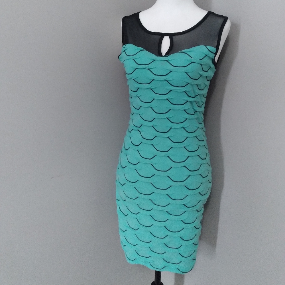 Mermaid textured dress